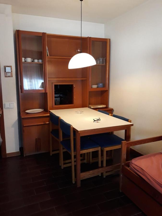 Апартаменты Apartamento Aguilera Naut Aran Экстерьер фото
