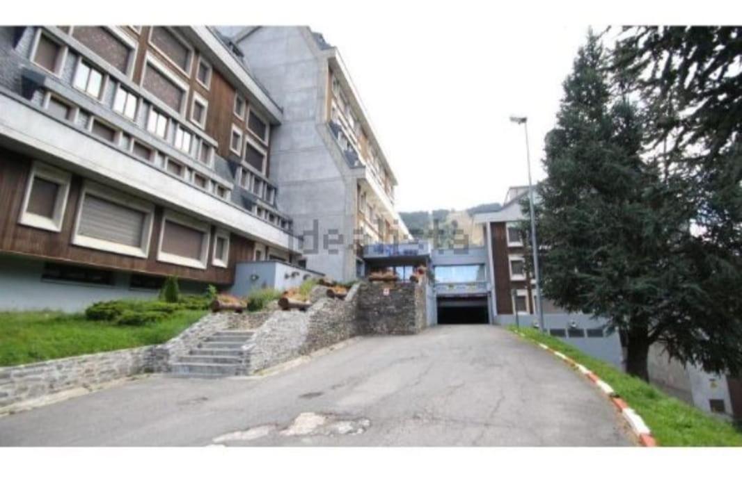 Апартаменты Apartamento Aguilera Naut Aran Экстерьер фото